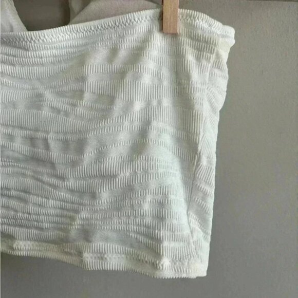White Aerie Bikini Top - Picture 3 of 5